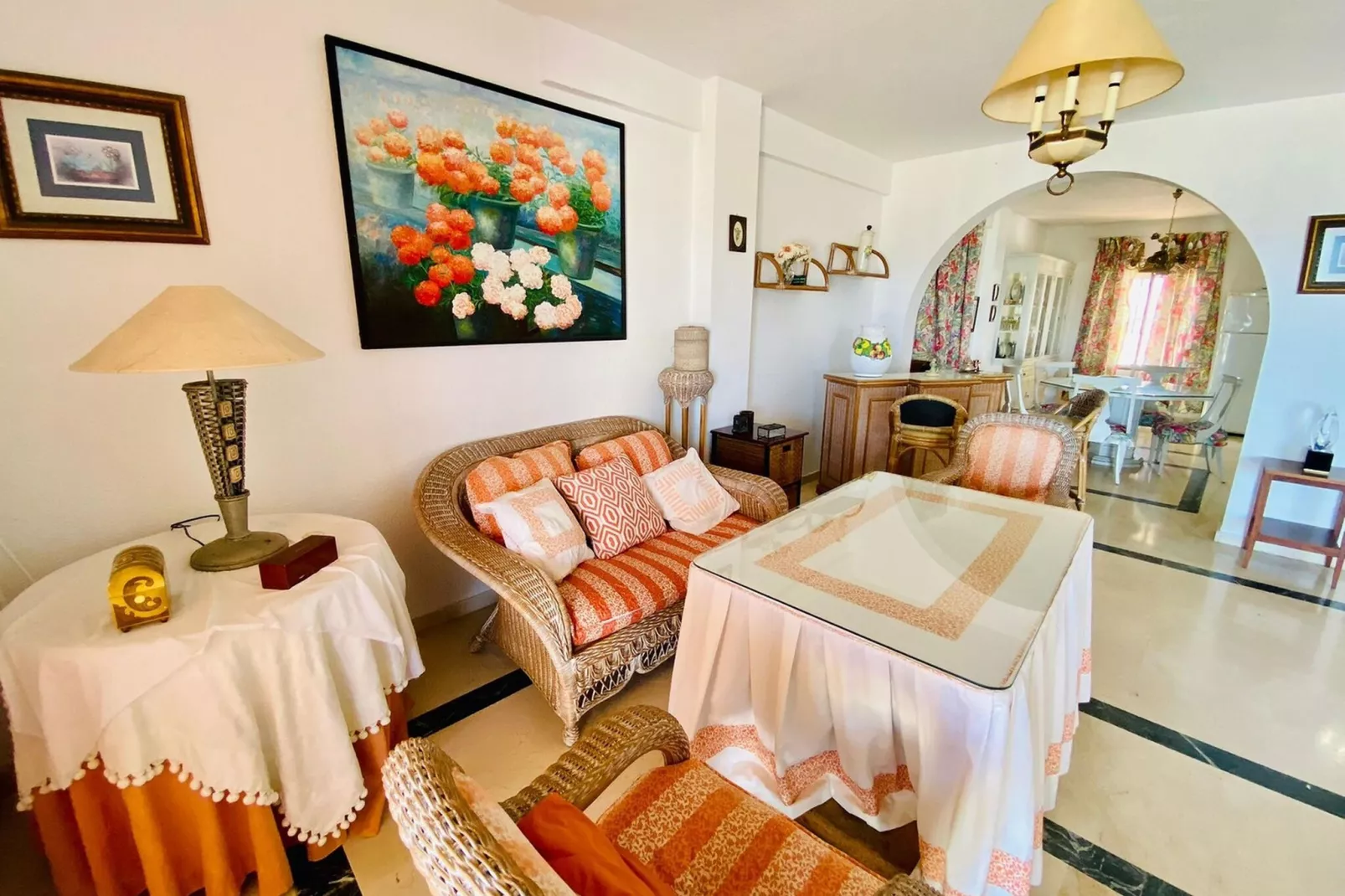 CASA HIERBABUENA-Living room