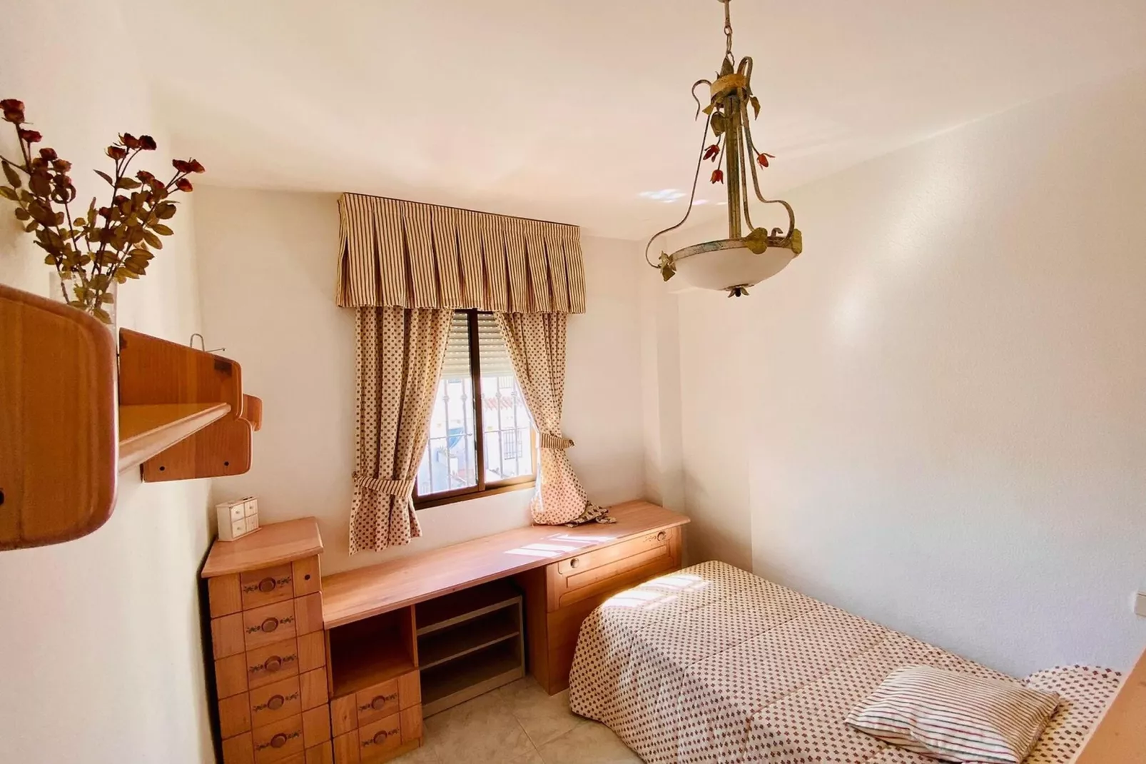 CASA HIERBABUENA-Bedroom
