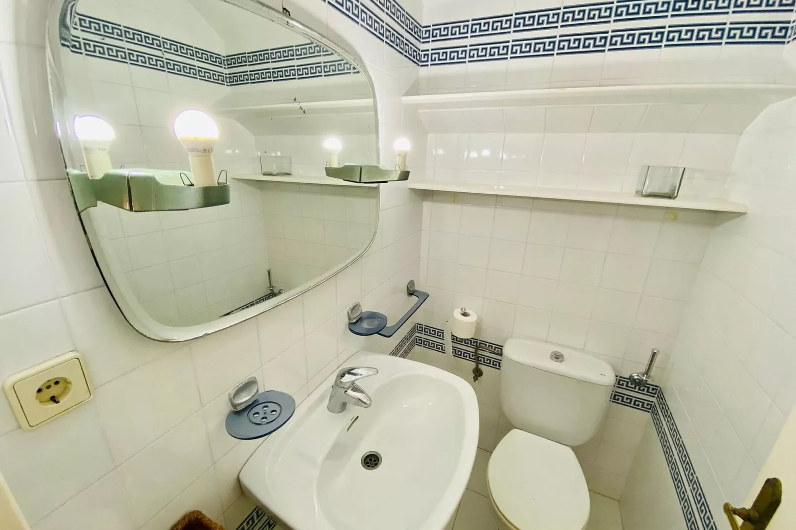 CASA HIERBABUENA-Bathroom