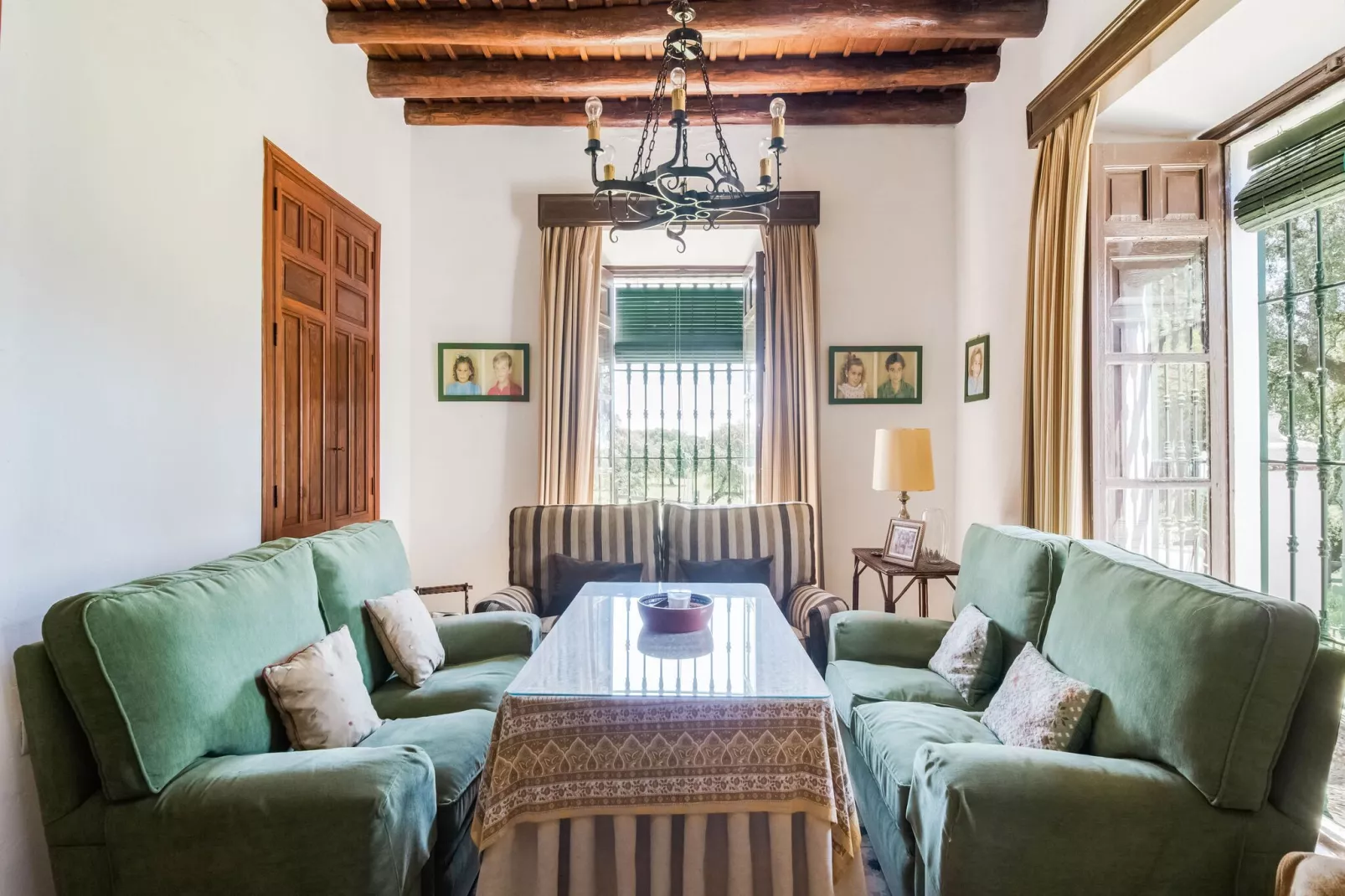 Finca El Reguengo-Living room