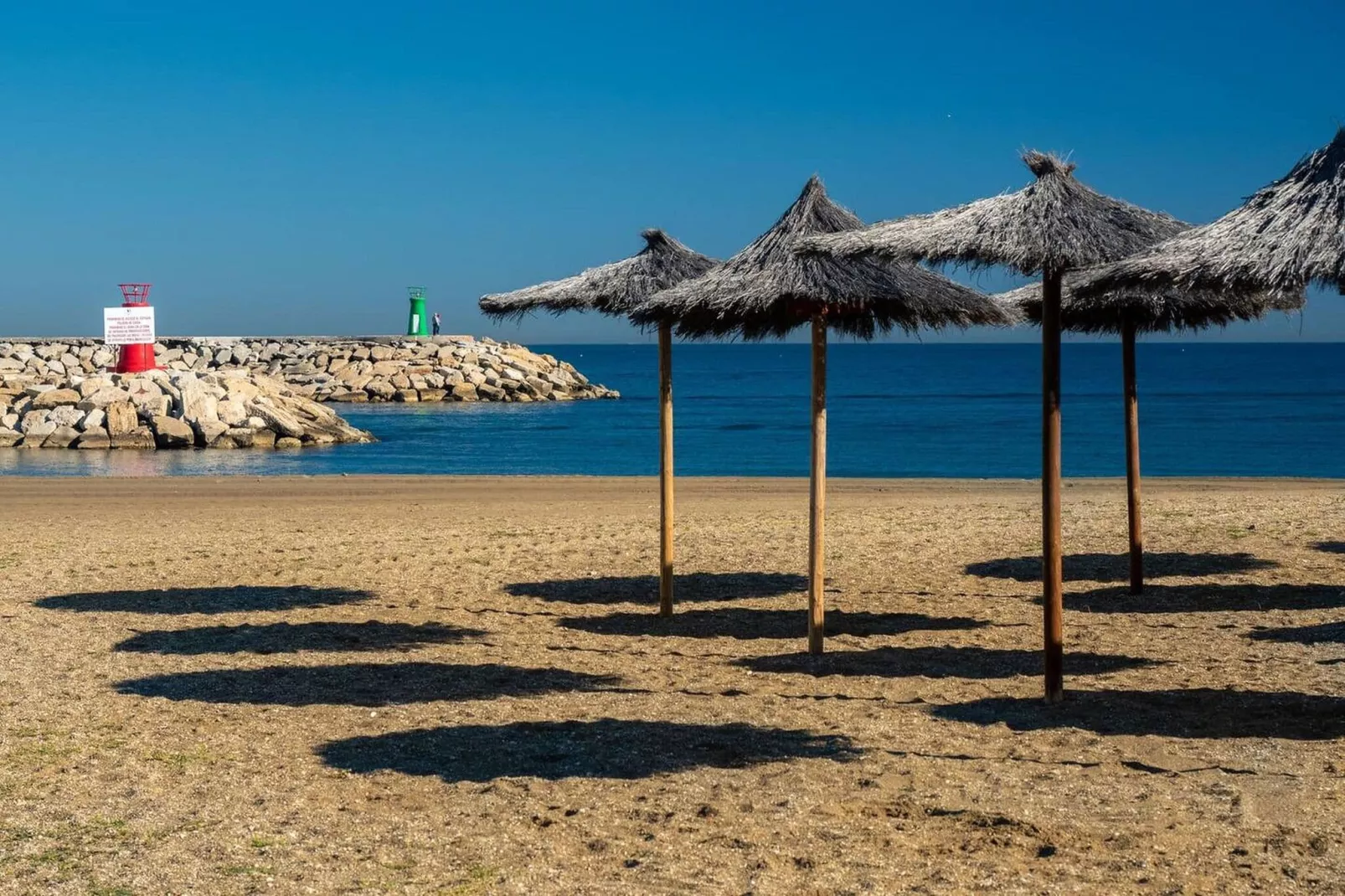 Apartamento Port Avenue - Areas within 1km in summer