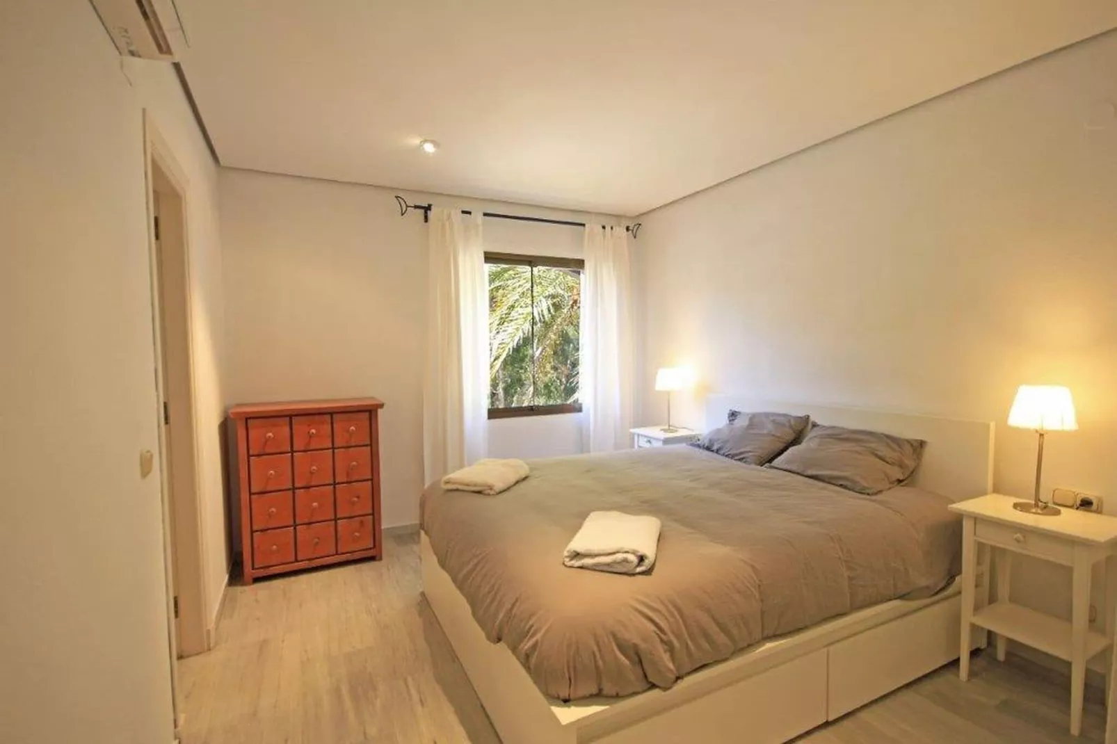 Golden Beach house-Bedroom