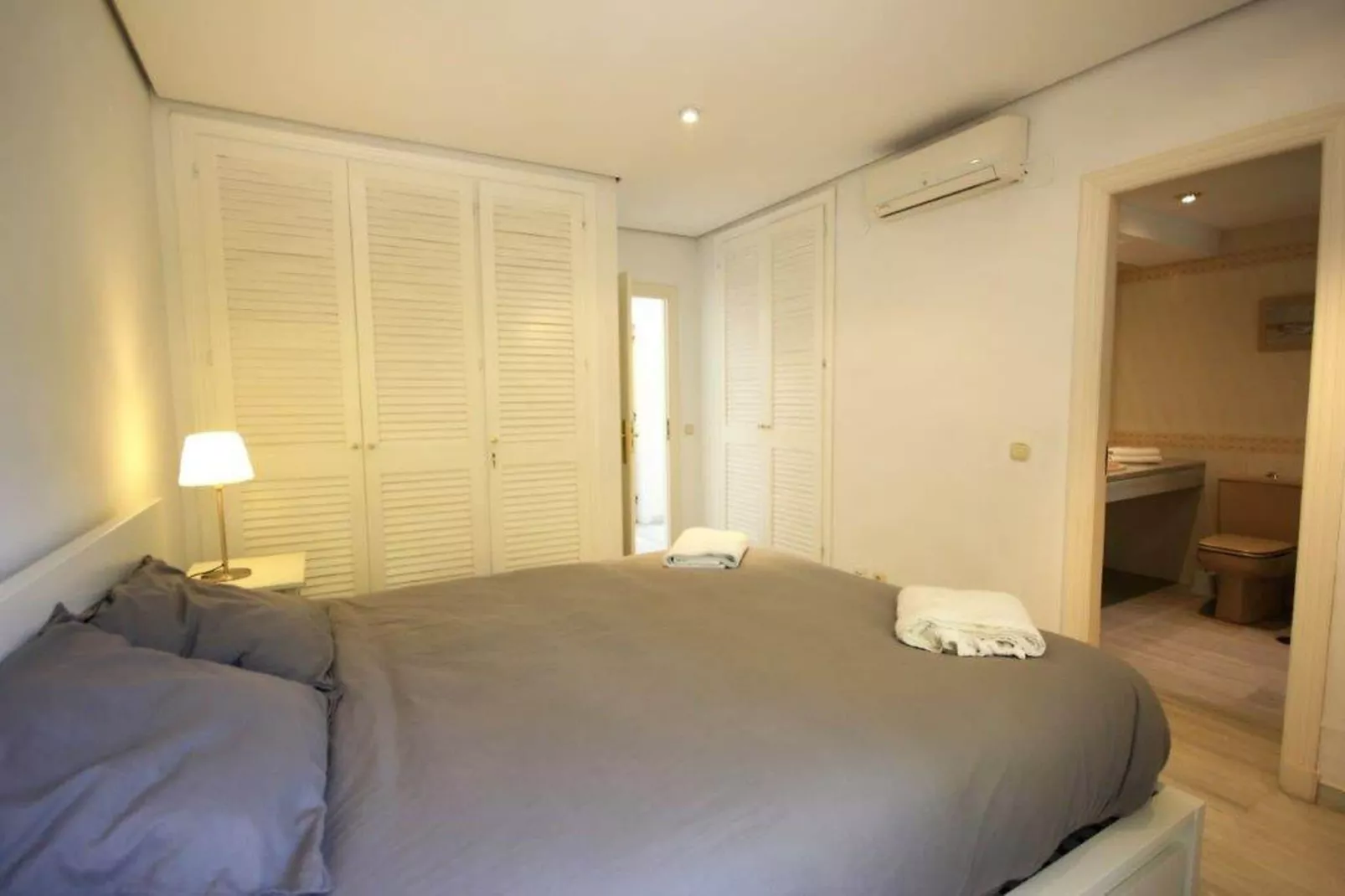 Golden Beach house-Bedroom