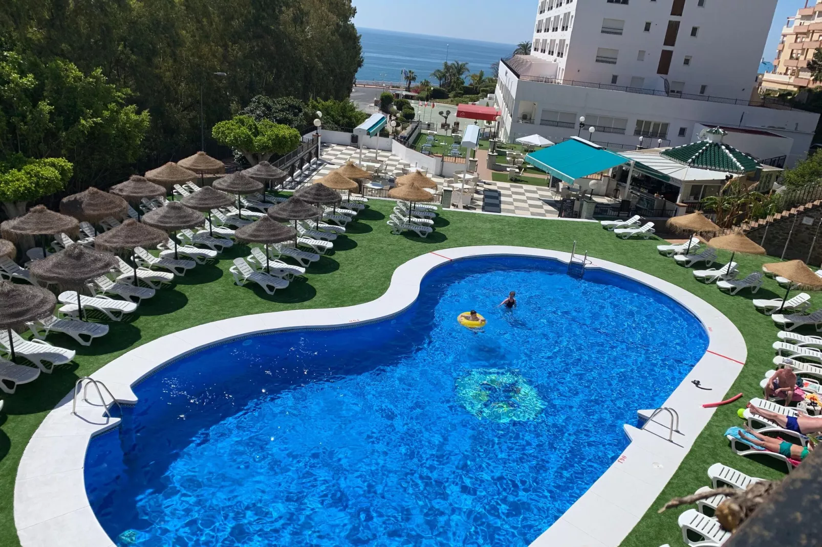 Apto 2dormitorios 6pax-Pool