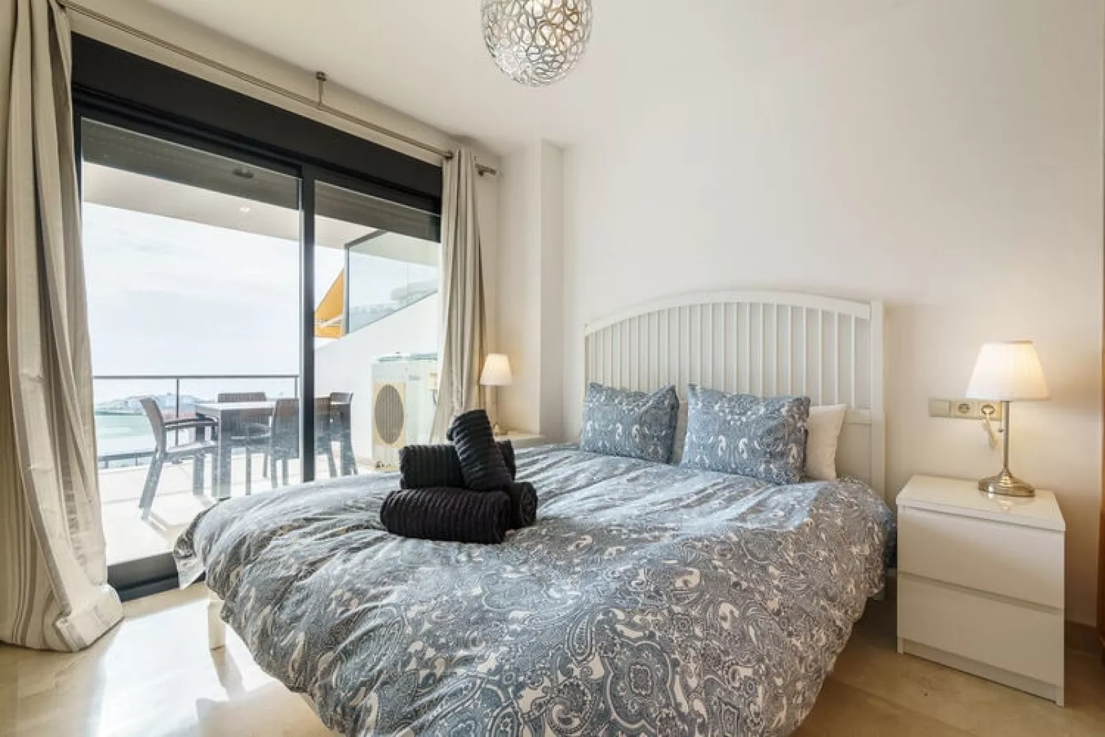 CT 167 - Hollywood Hills in Riviera del Sol-Bedroom