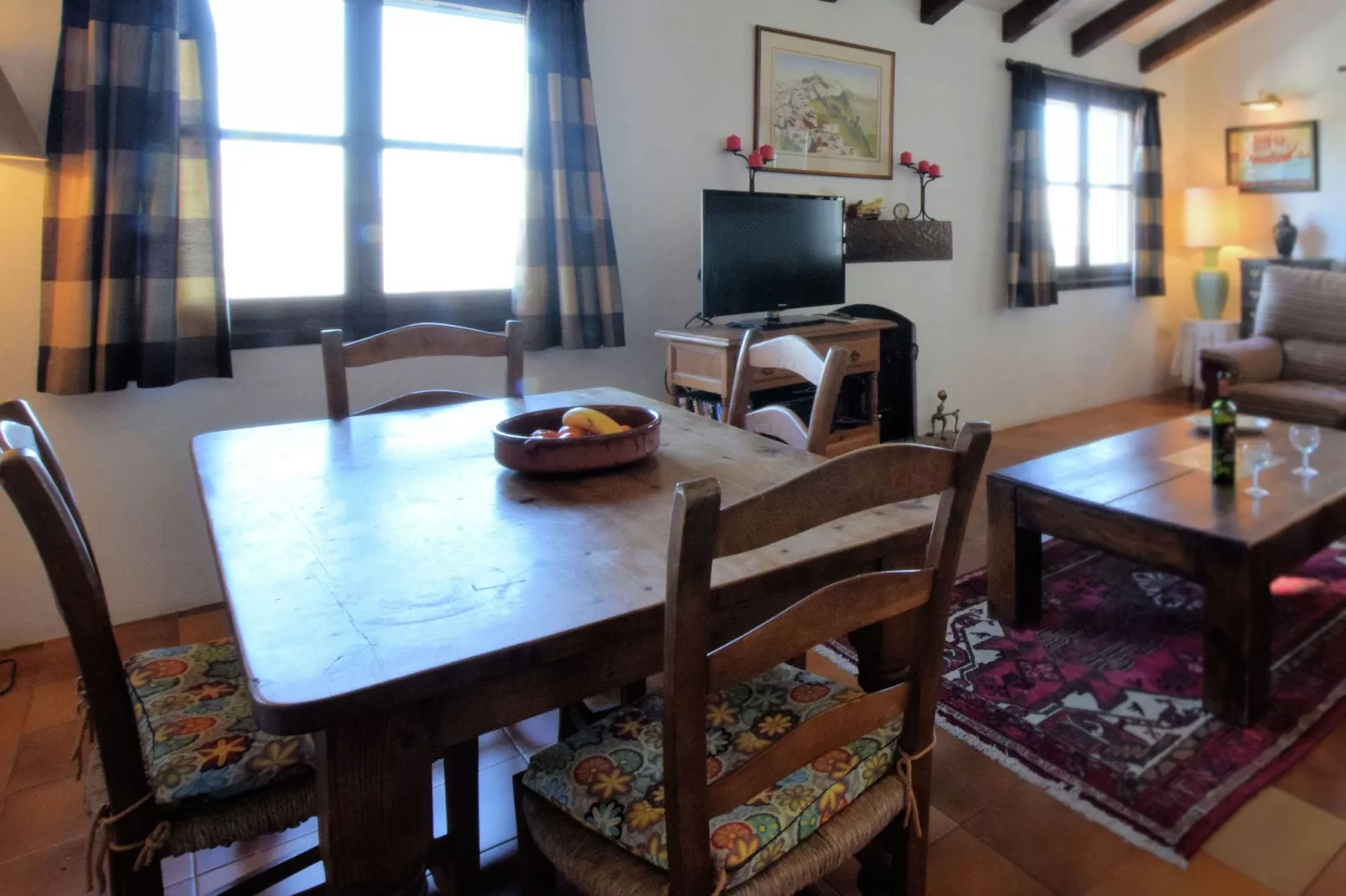Las Cerezas-Dining room