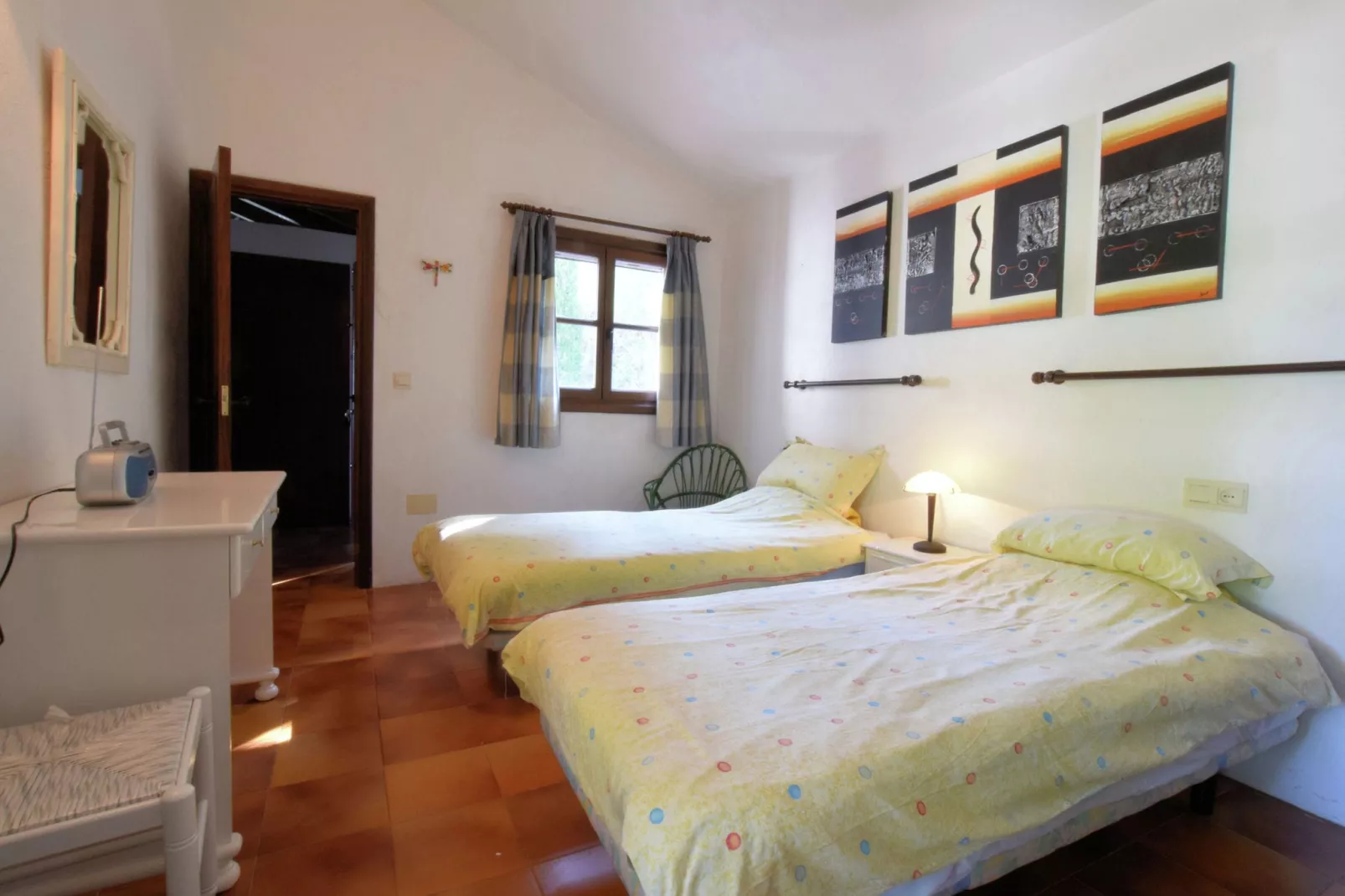 Las Cerezas-Bedroom