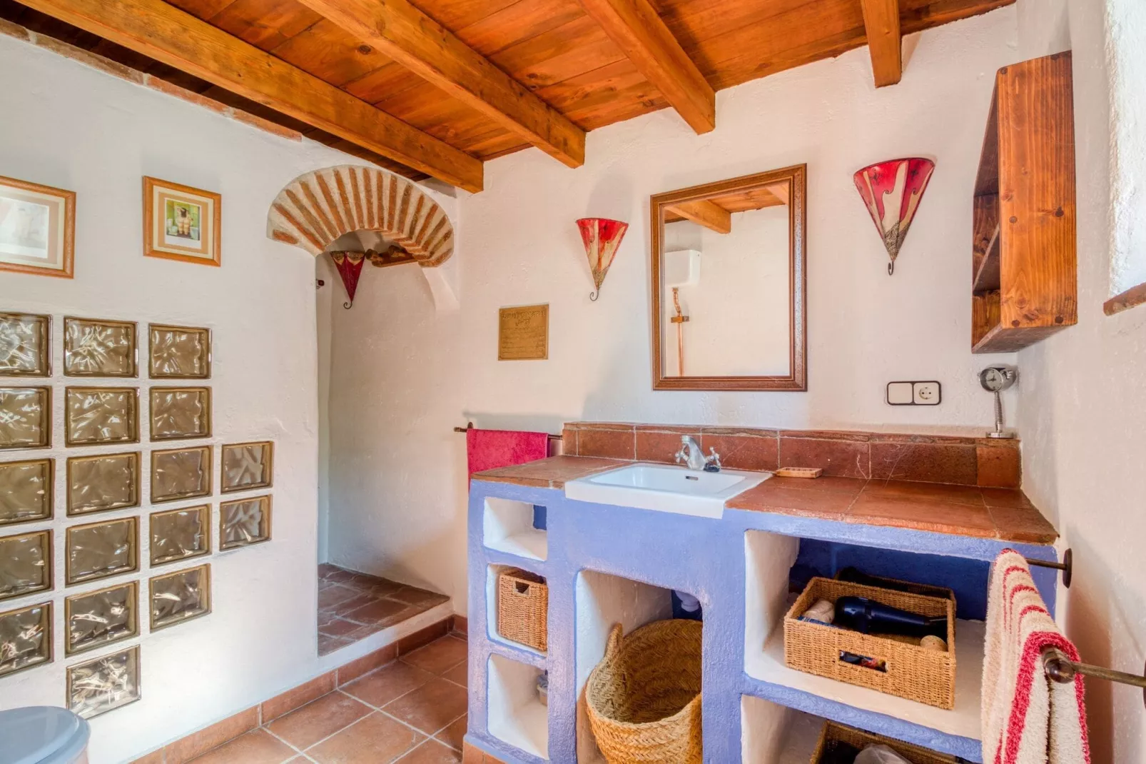 La Zamarra-Bathroom