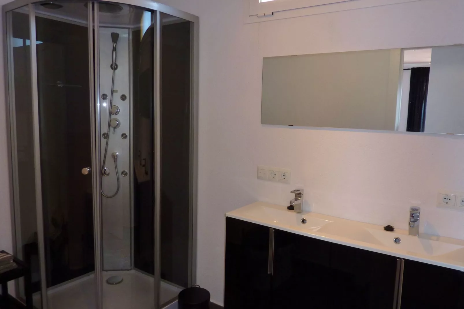 Villa Chascona-Bathroom