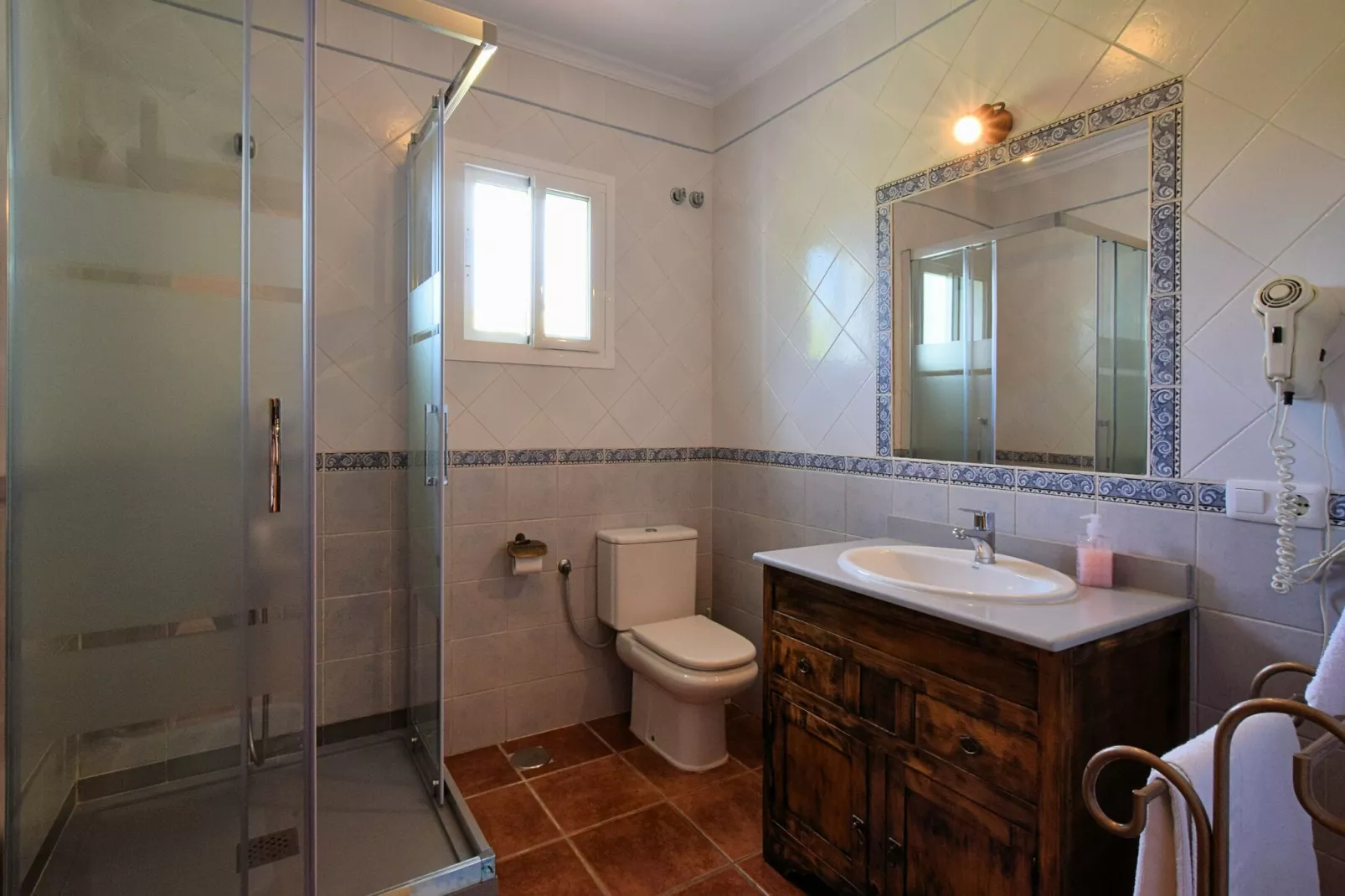 Cortijo Albaricoque-Bathroom