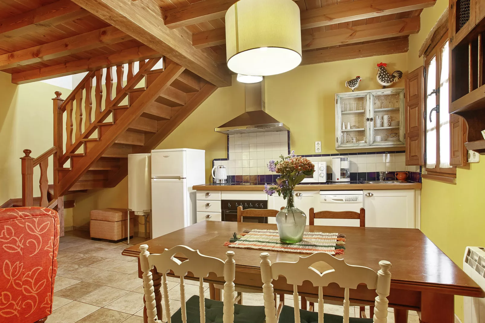 Pruneda I-Dining room