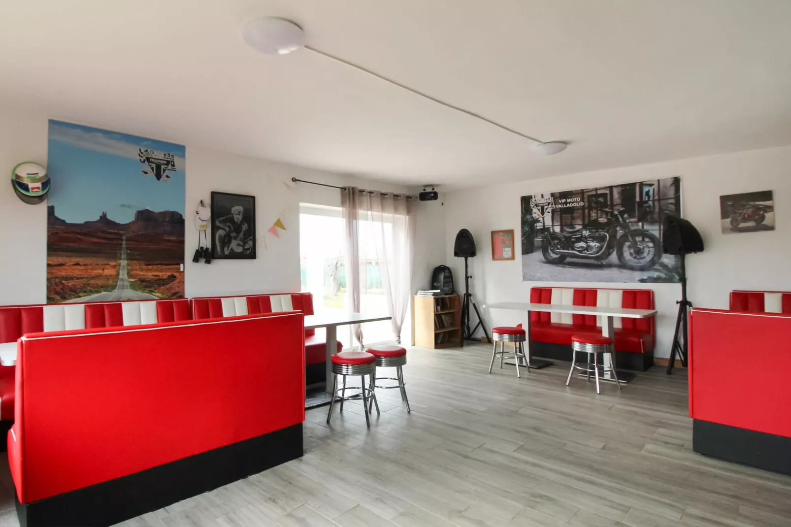 La Casa de Valen-Dining room