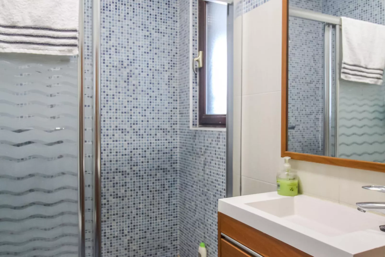 La Casa de Valen-Bathroom