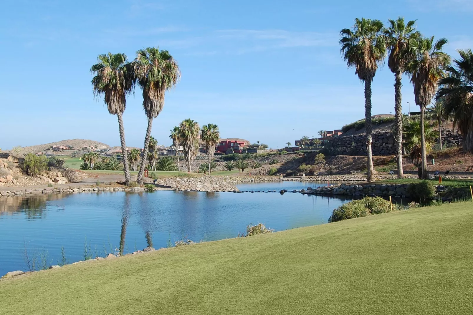Par 4 Villa 10-Areas summer 1km