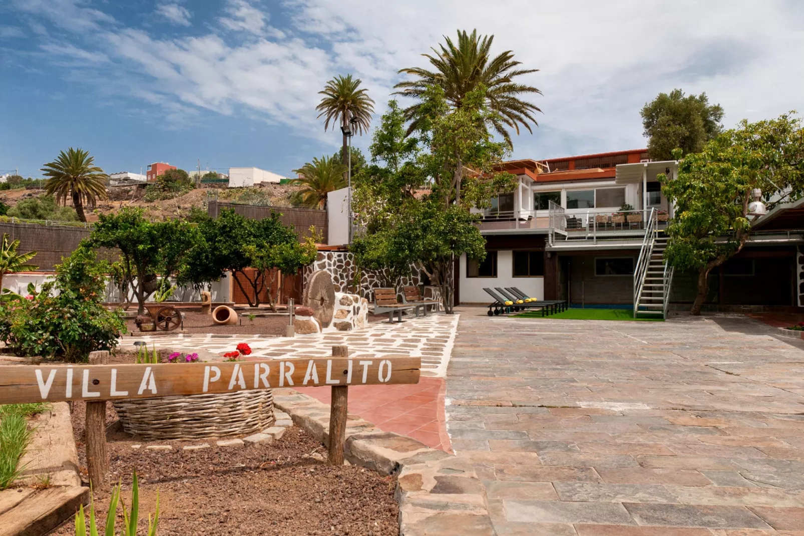 Parralito Ingenio 12 pax-Exterior summer