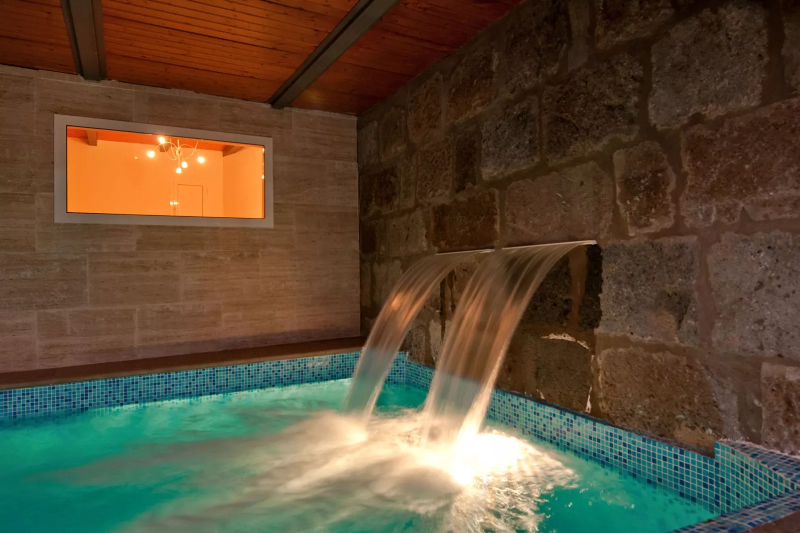 Parralito Ingenio 12 pax-Pool