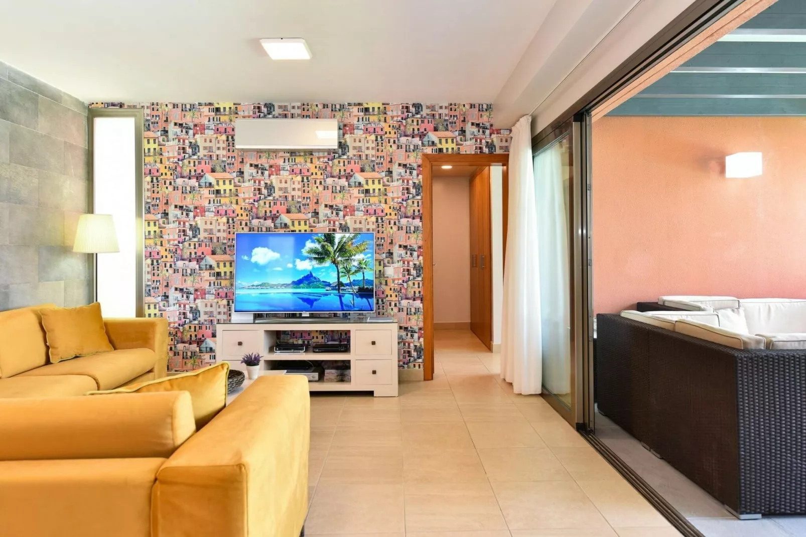 Villa Par 4-8-Living room