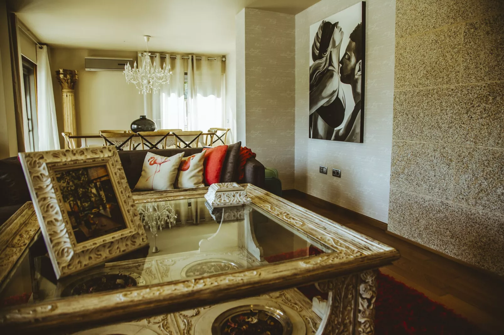 Villa Montalvo-Atmosphere