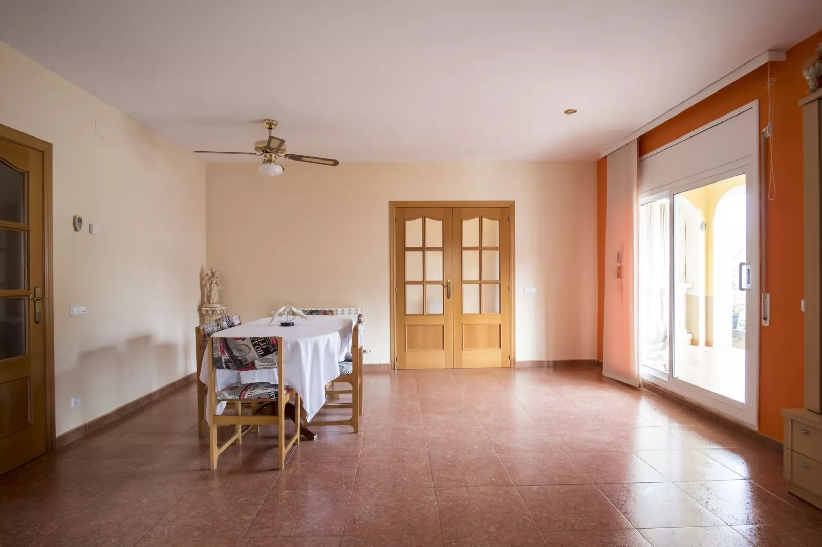 Casa Crepuscle-Dining room
