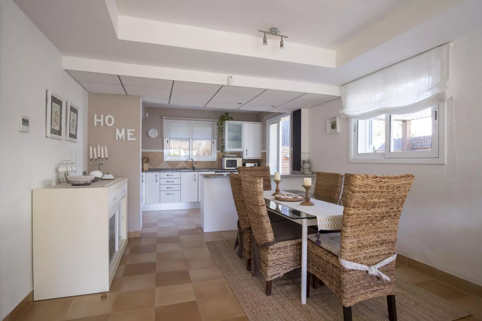 Casa Linda-Dining room