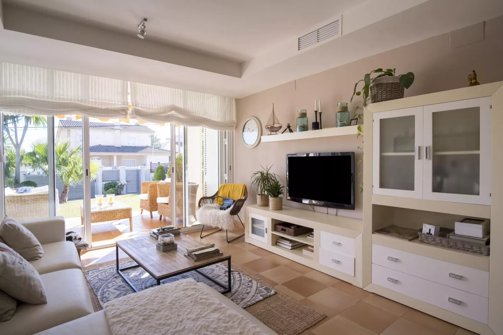 Casa Linda-Living room