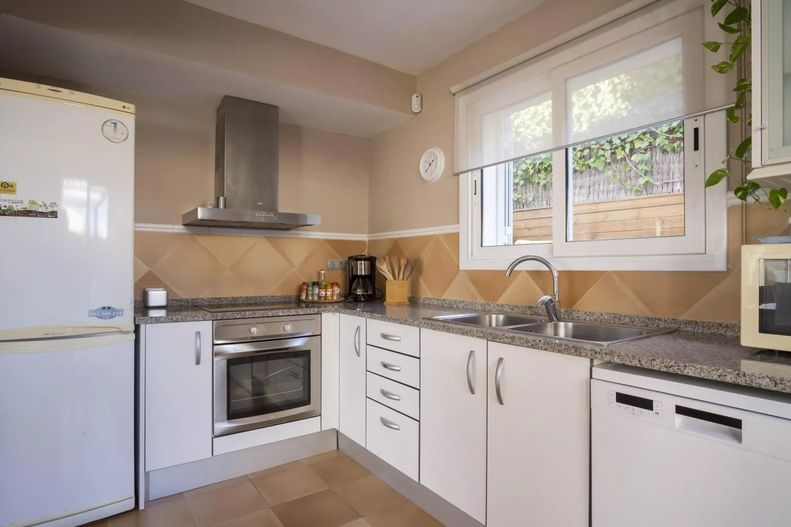 Casa Linda-Kitchen