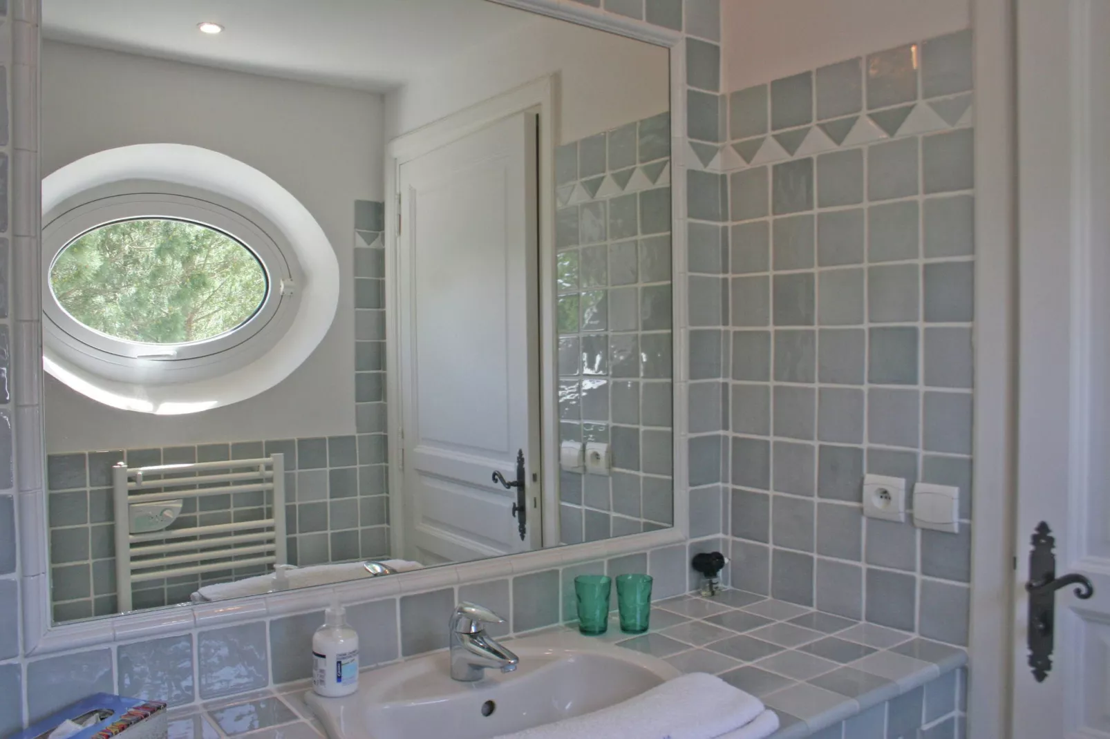 Villa Castellane version 8 pers-Bathroom