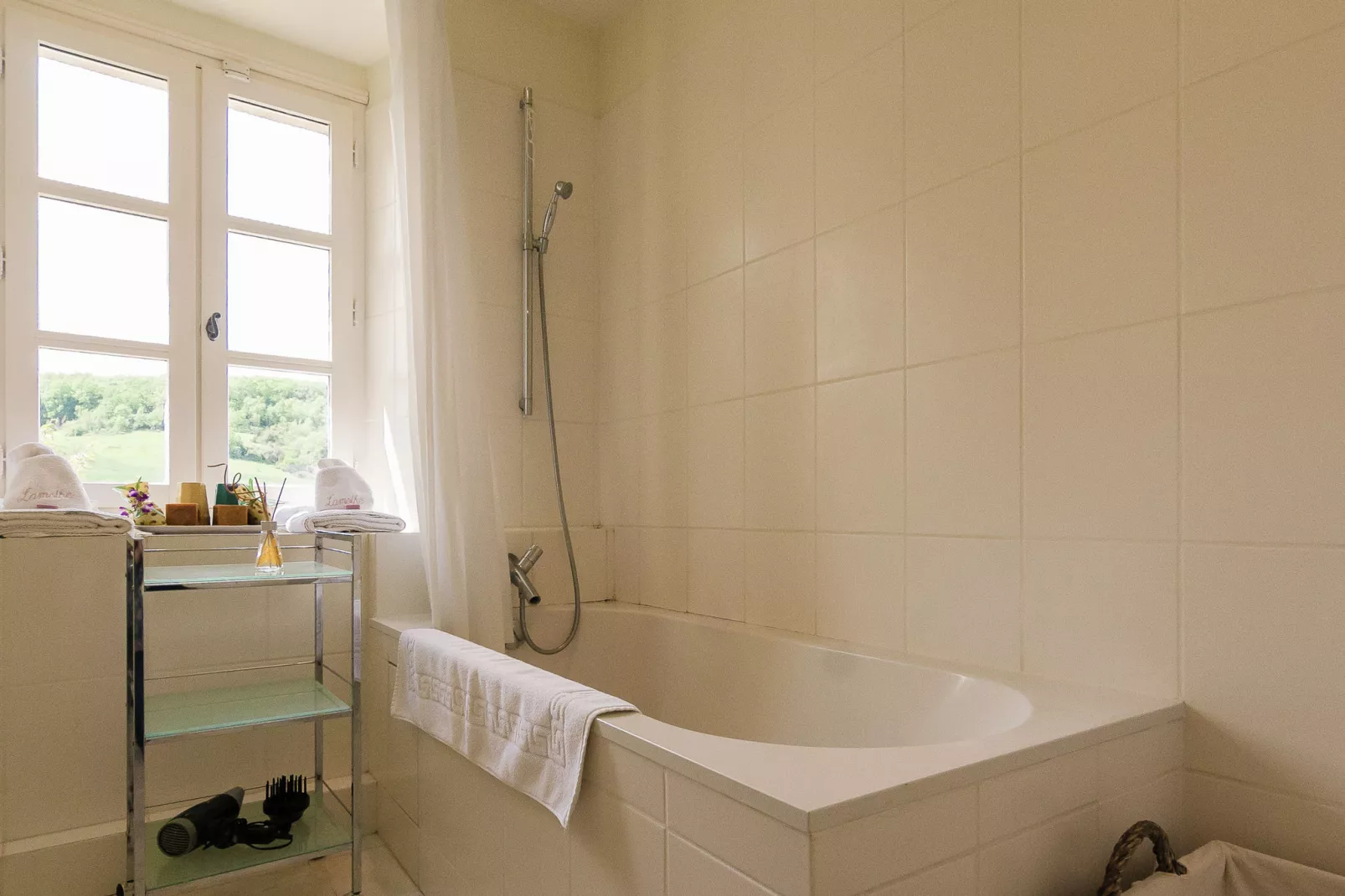 Maison Lamothe-Bathroom