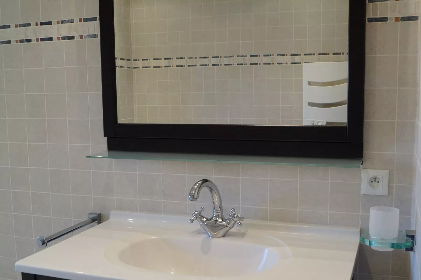 Villa Convivium Anthéor-Bathroom