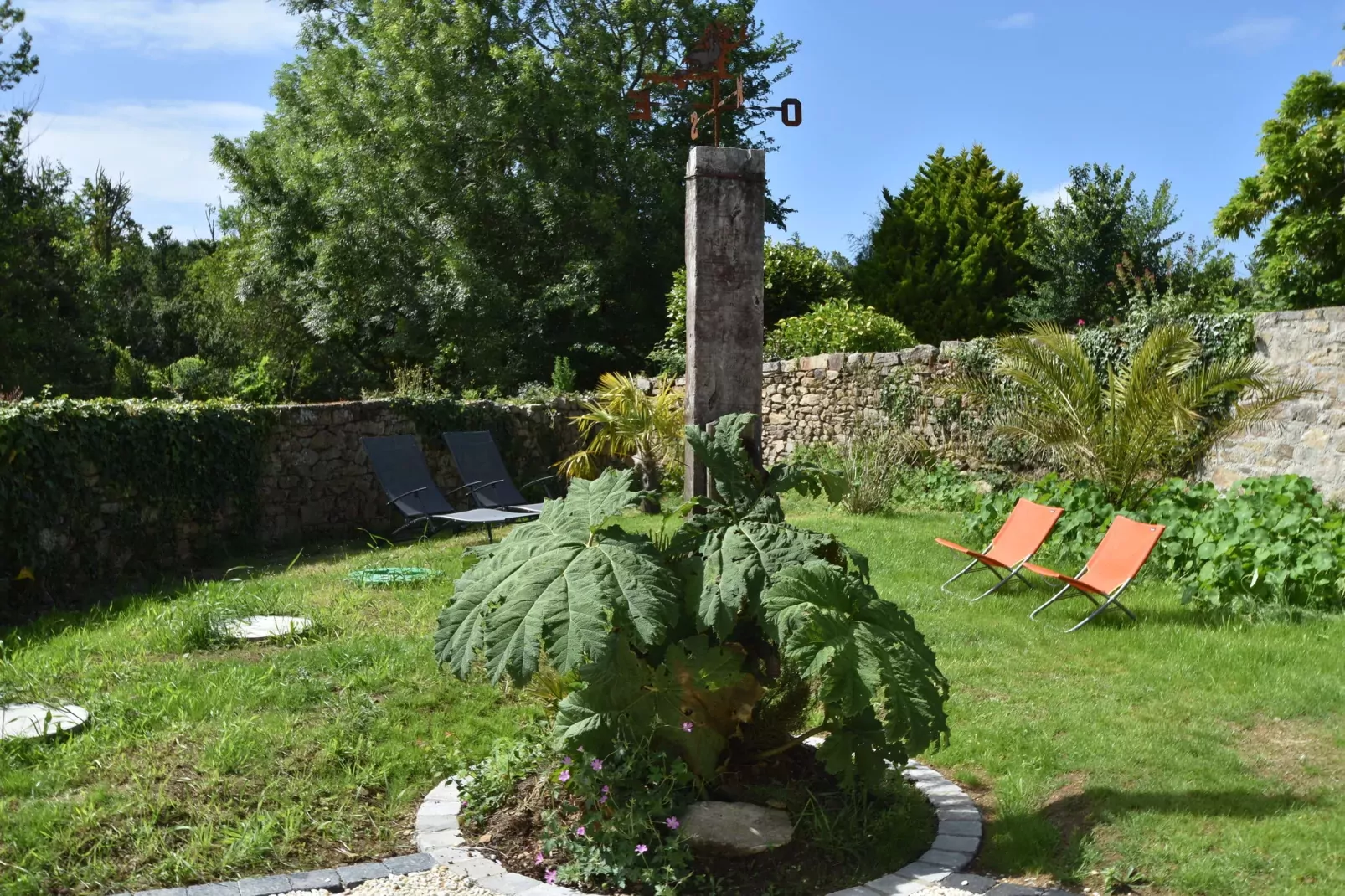 Charmant gîte près de la pointe du Raz-Gardens summer