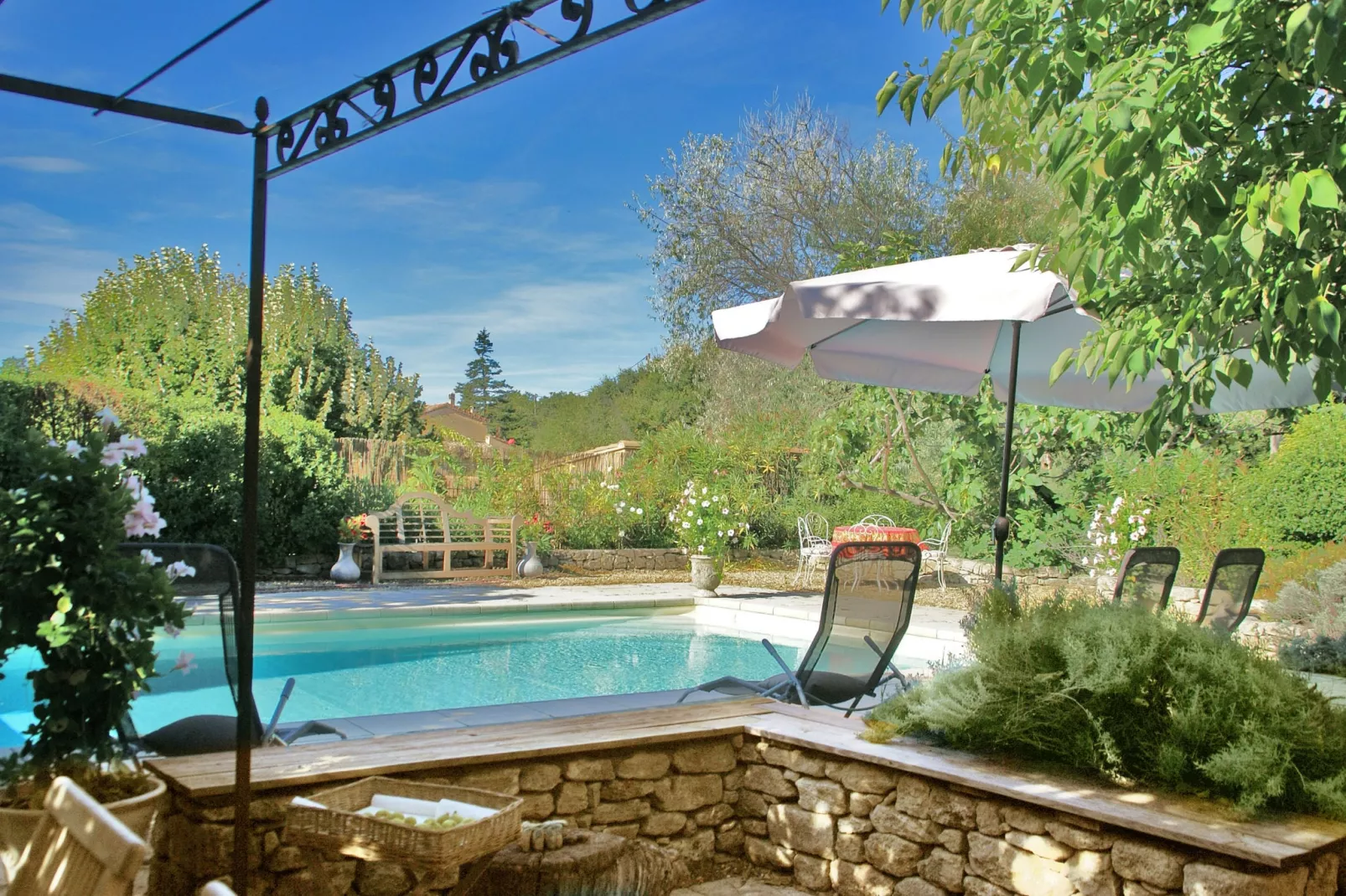 Repos-Pool
