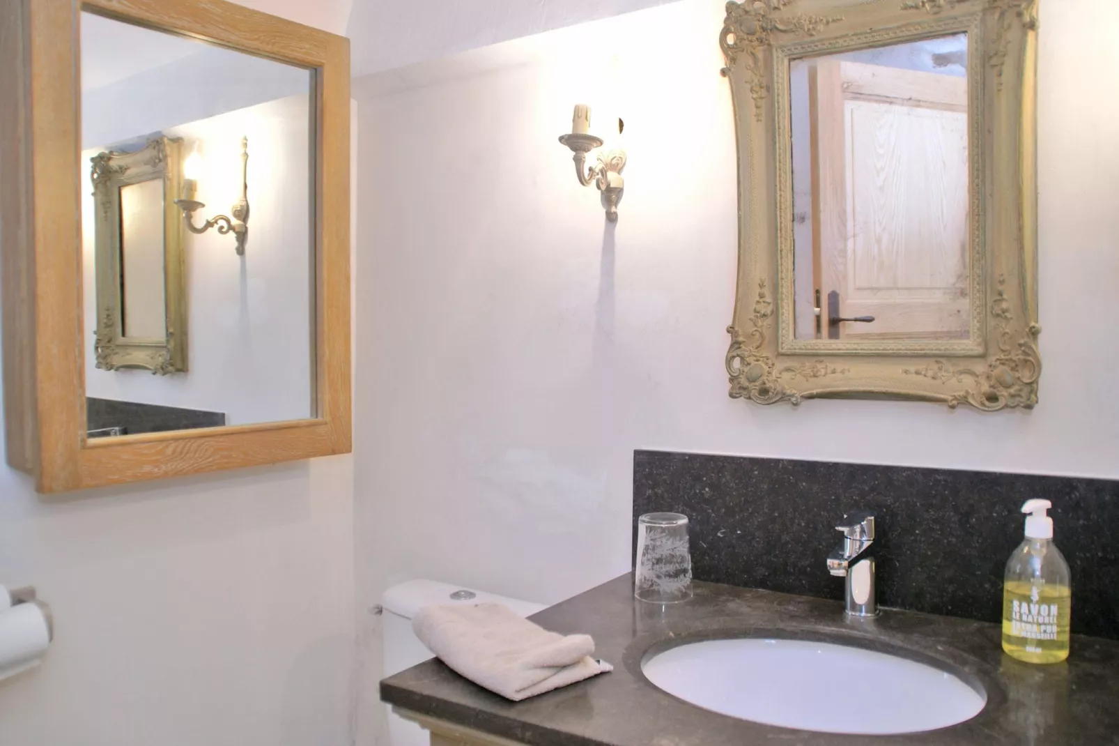Repos-Bathroom