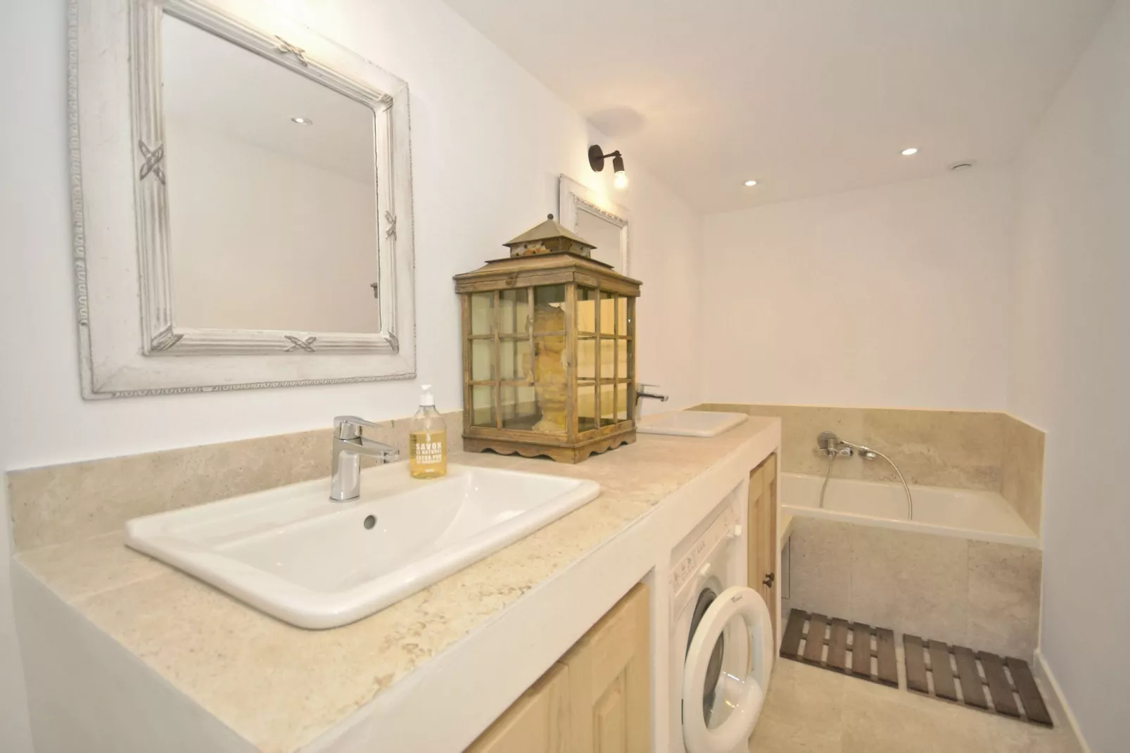 Repos-Bathroom