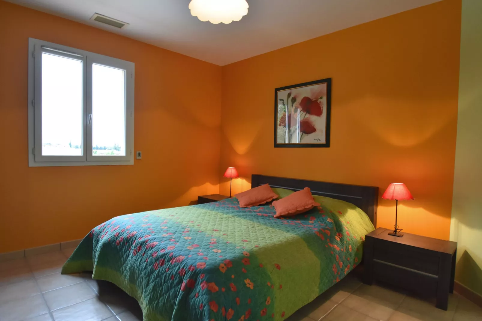 Luxury villa with garden and covered terrace-Bedroom