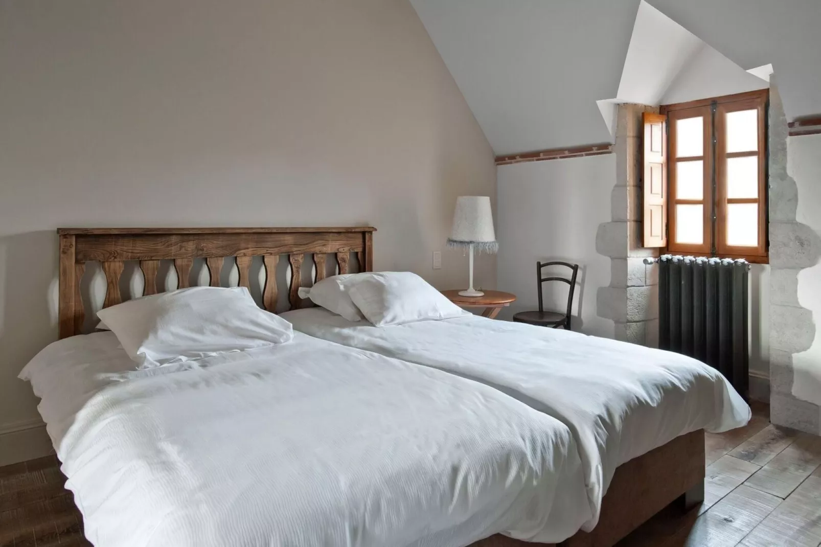 Château la Colombie-Bedroom