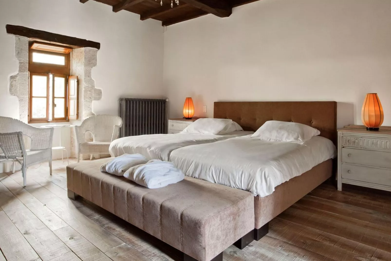 Château la Colombie-Bedroom