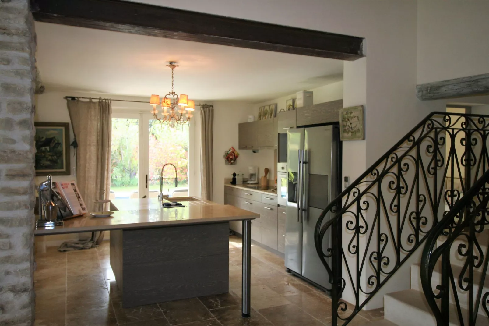 La Charm-Kitchen