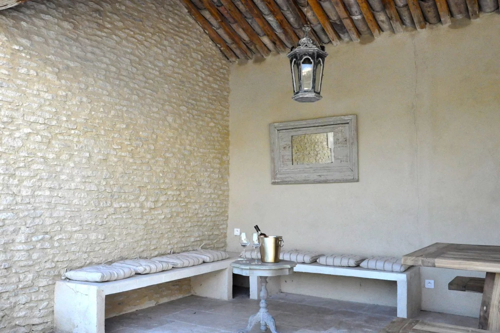La Charm-Terrace balcony