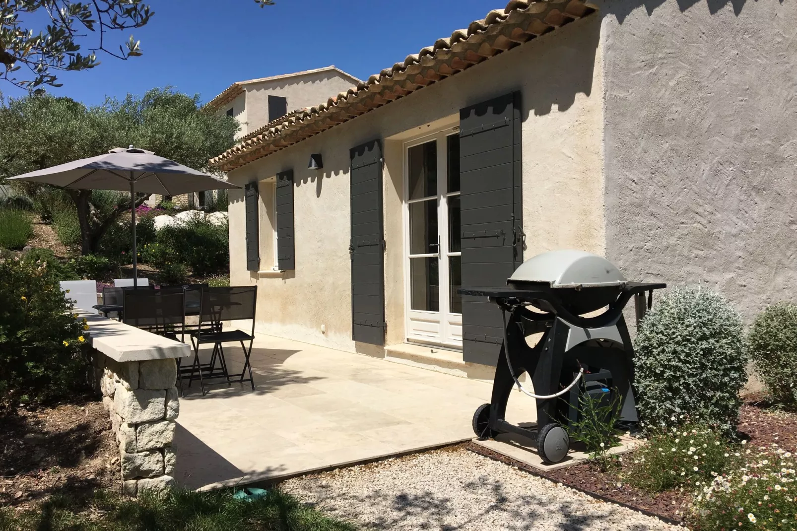 Bastide provencale-Balcon-terrasse