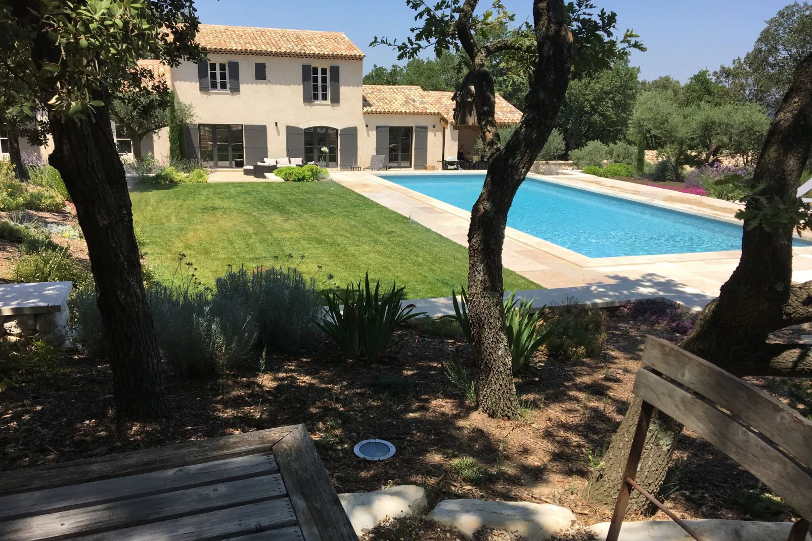 Bastide provencale-Extérieur été