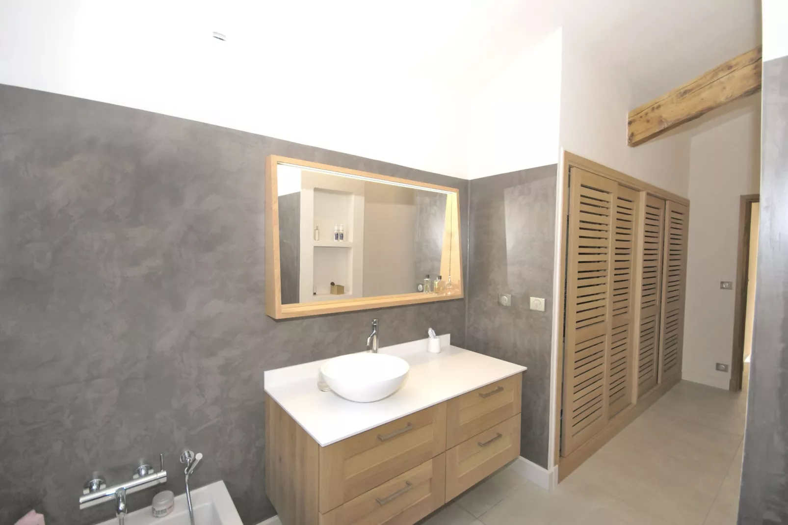 Bastide provencale-Salle de bain