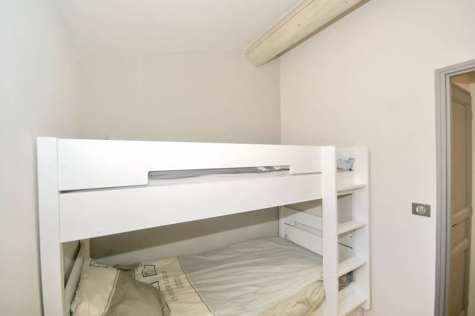 Mazet provencale-Bedroom