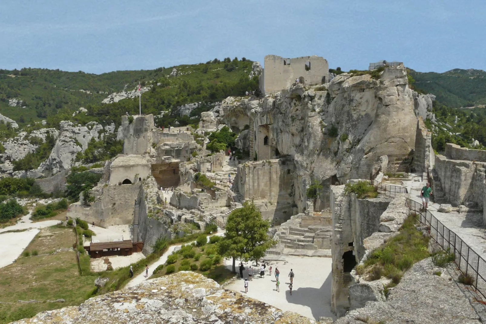 Mazet provencale-Areas summer 20km