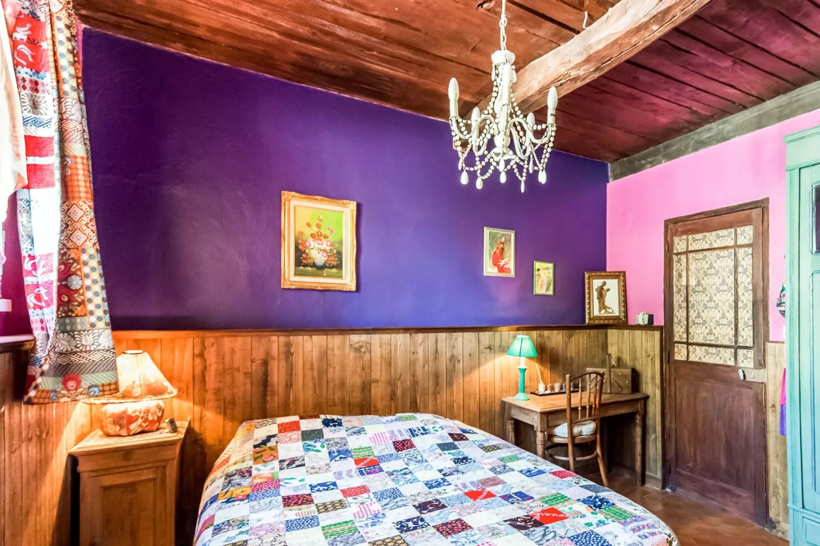 Chapelle de Lorgues-Bedroom