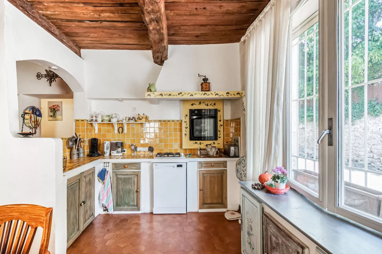 Chapelle de Lorgues-Kitchen