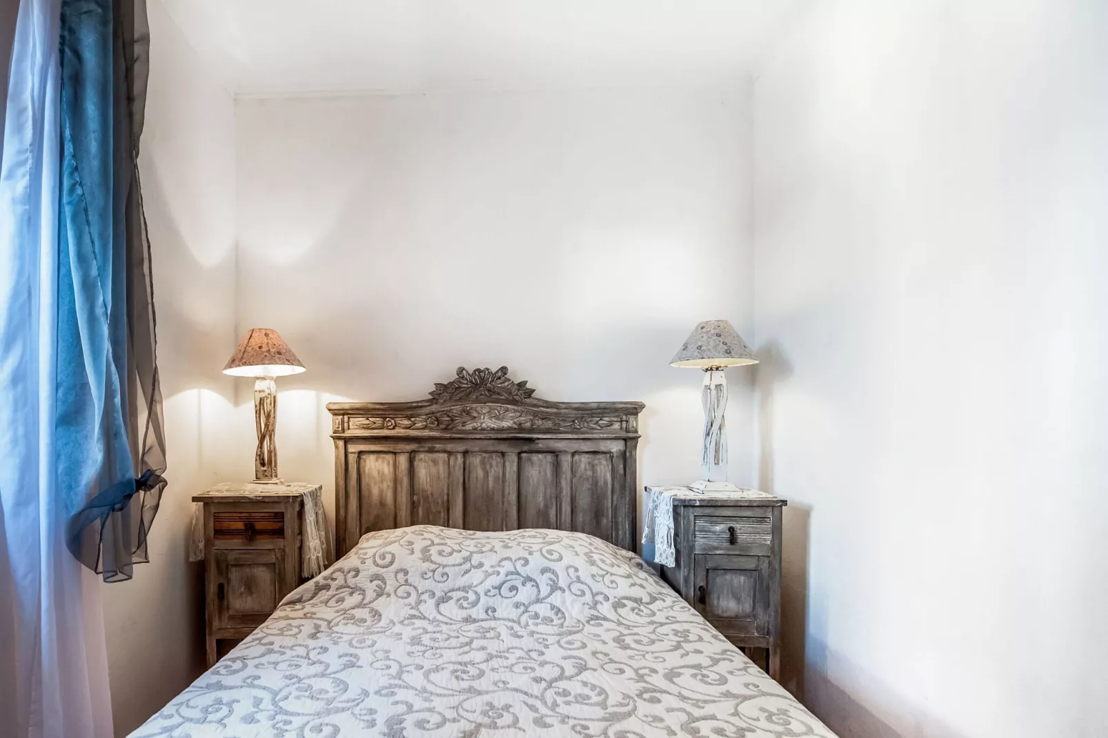 Chapelle de Lorgues-Bedroom