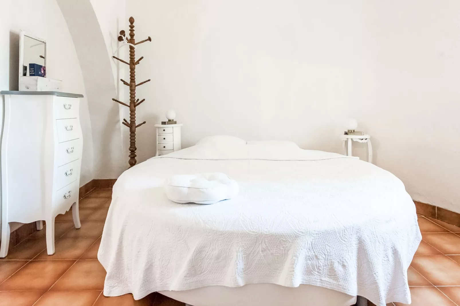 Chapelle de Lorgues-Bedroom