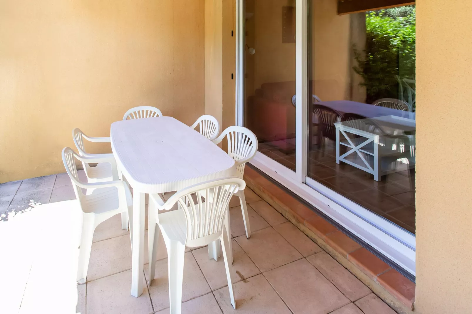 Mazet de Camargue-Terrace balcony