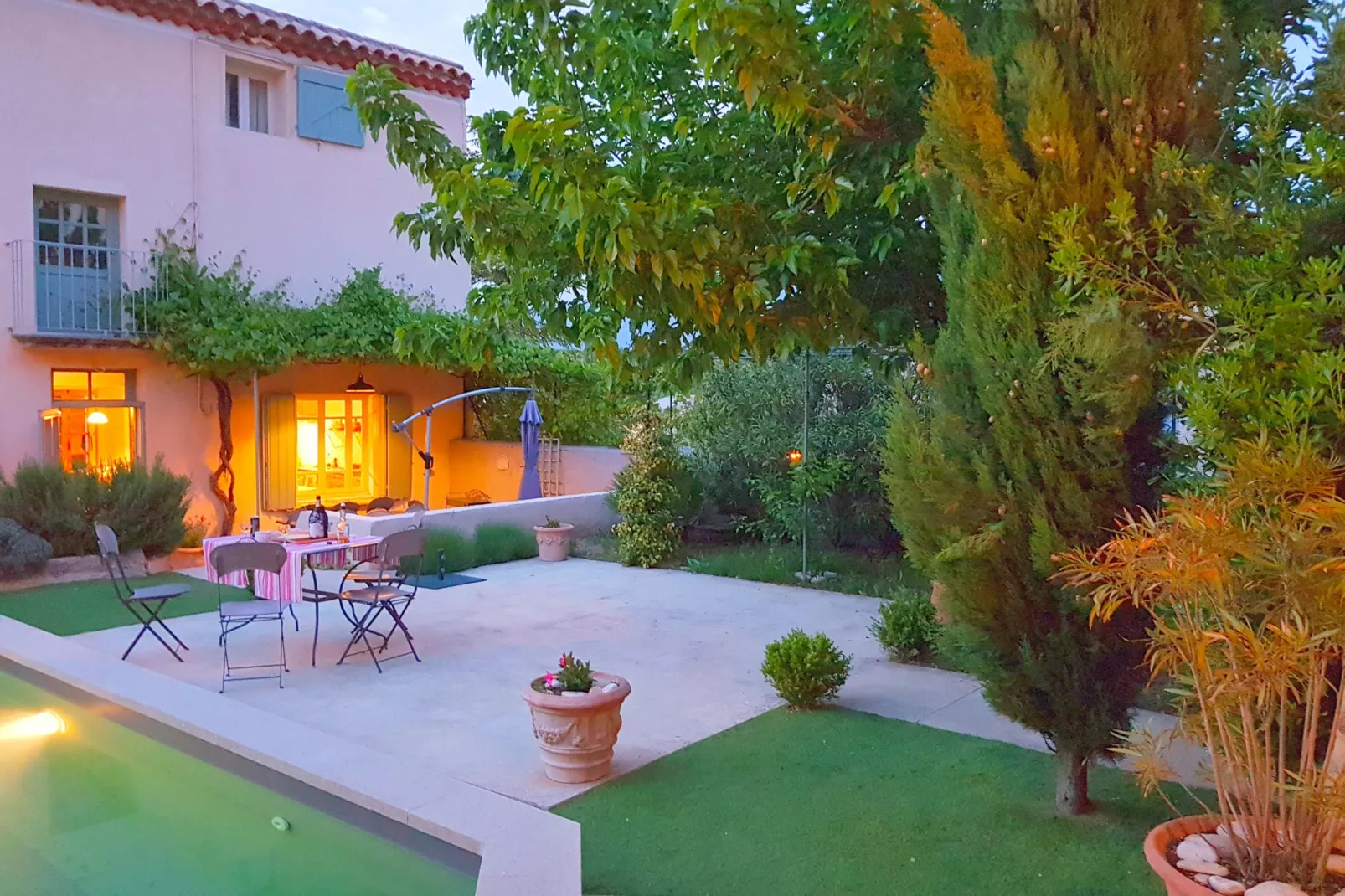 Maison Coste-Exterior summer