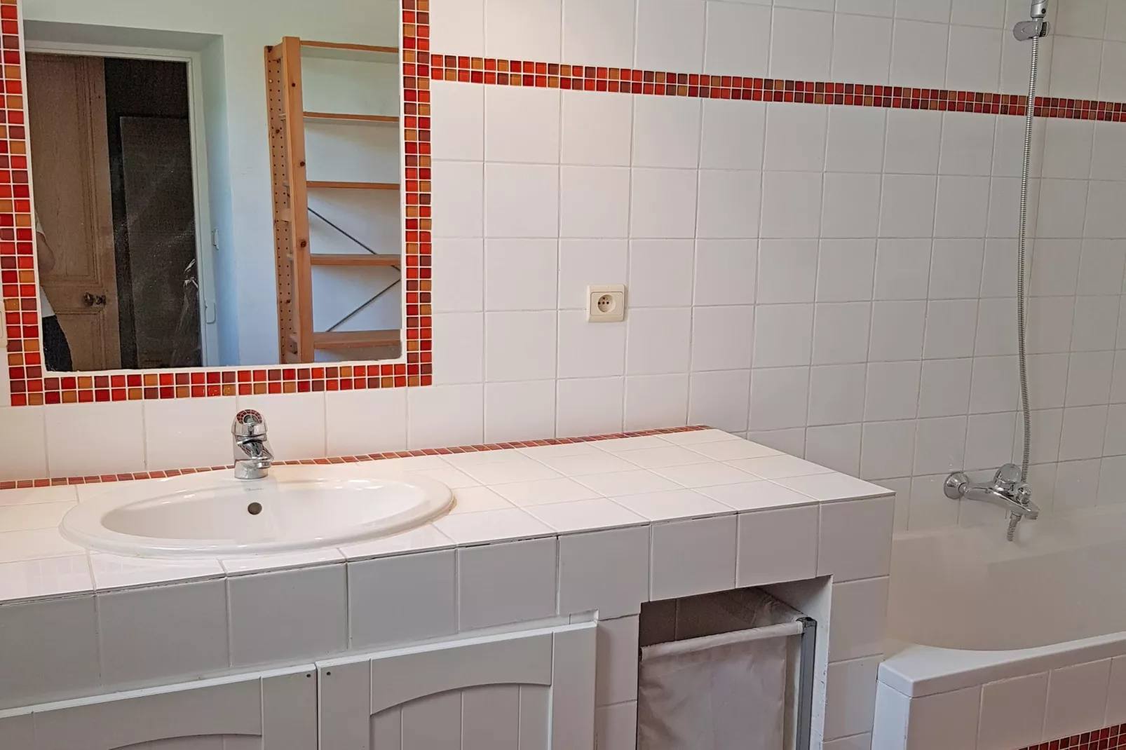 Maison Coste-Bathroom